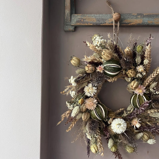 Everlasting flower | Dried flowers | Cottage wreath | Cottage decor | Country living | Front door decor| Autumnal door decor | 25cm
