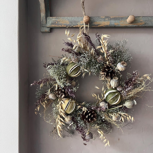 Everlasting flower | Winter inspired decor | Winter dried flowers | Small Dried Flower Wreath | Everlastings | Christmas Home Decor | 25cm