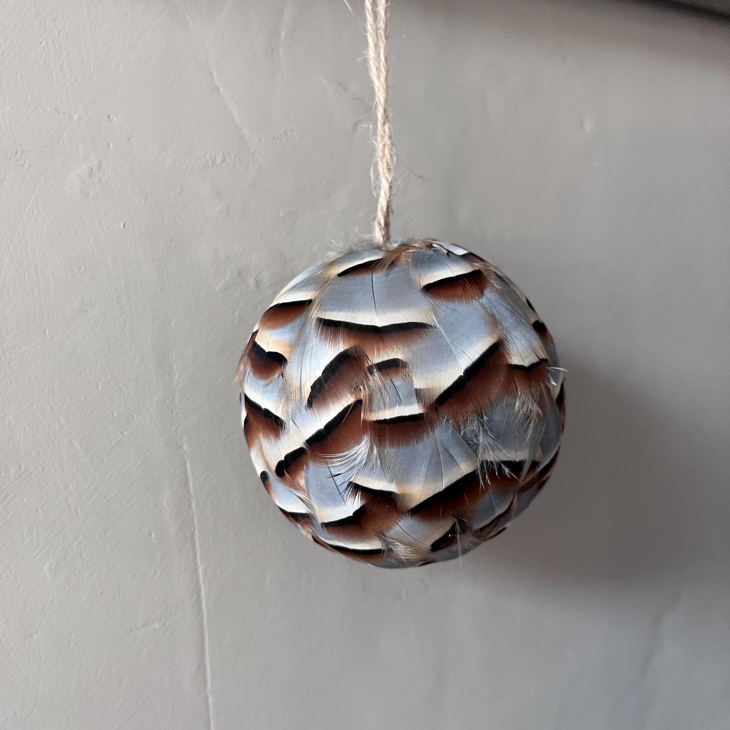 Baubles | Feather baubles | Christmas decorations | Farmhouse Christmas | Tree ornament | Country living | Set of 3