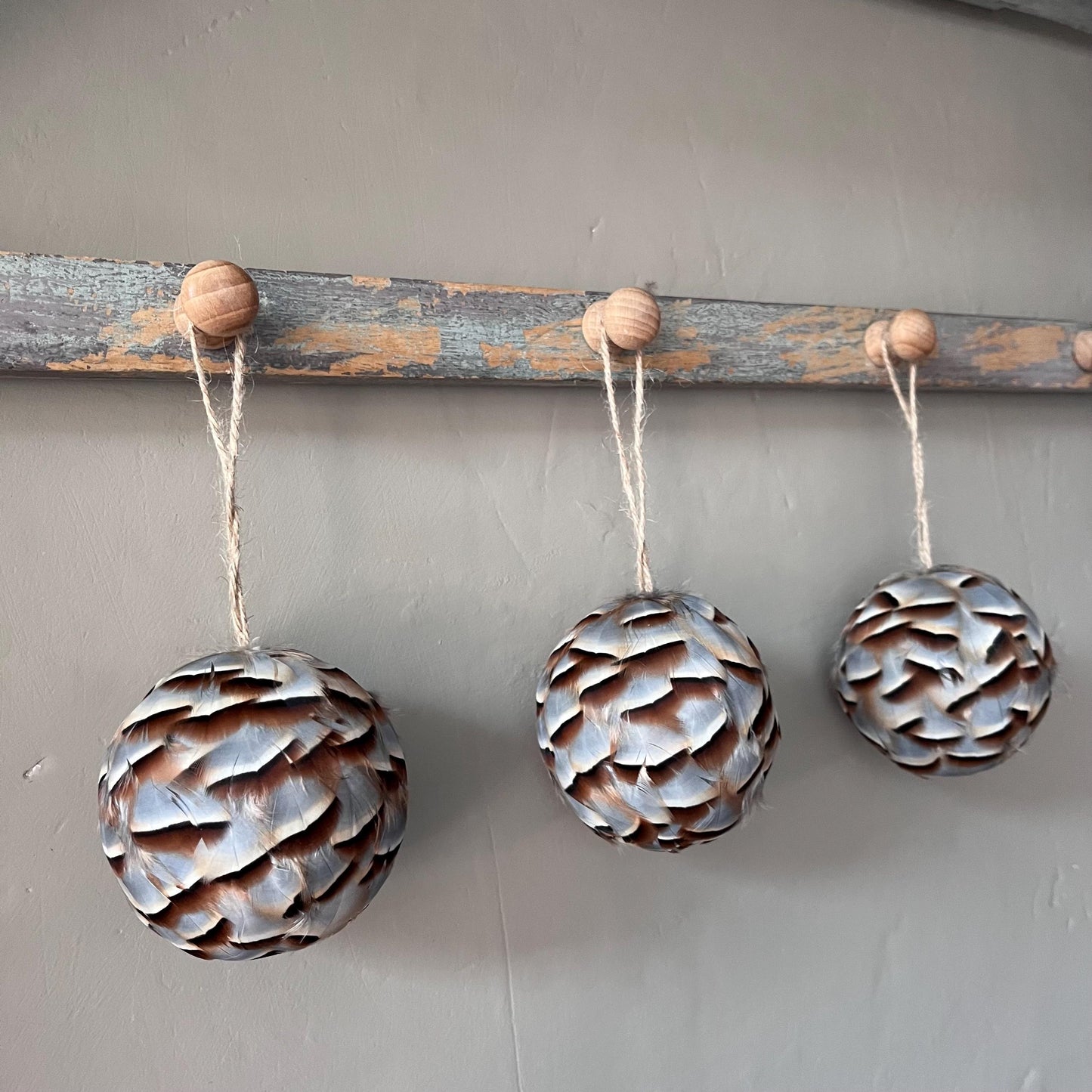 Baubles | Feather baubles | Christmas decorations | Farmhouse Christmas | Tree ornament | Country living | Set of 3