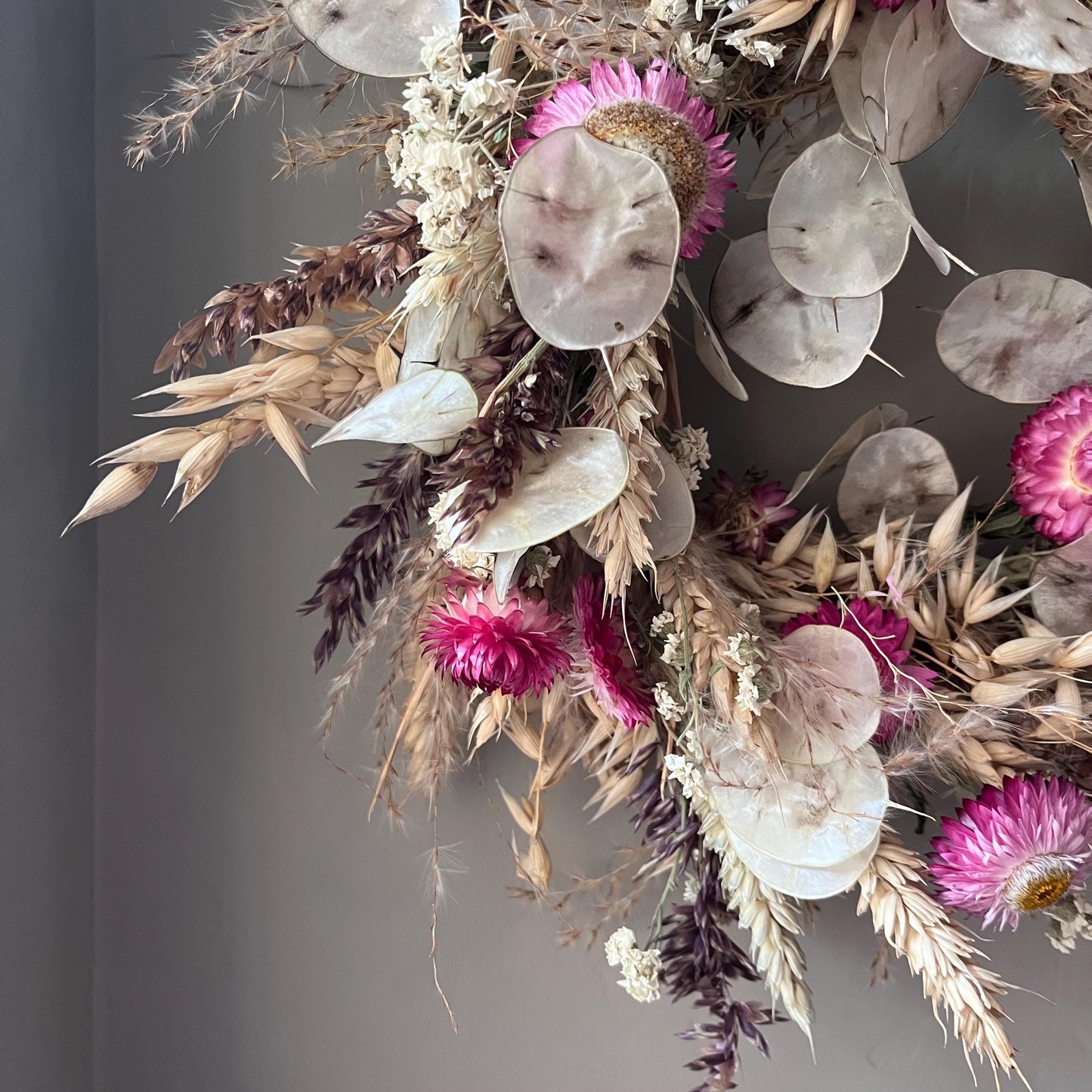 Dried flower wreath | Everlasting flower | Farmhouse style | Farmhouse home | Country living | Winter Wreath | Farmhouse wreath | 22cm