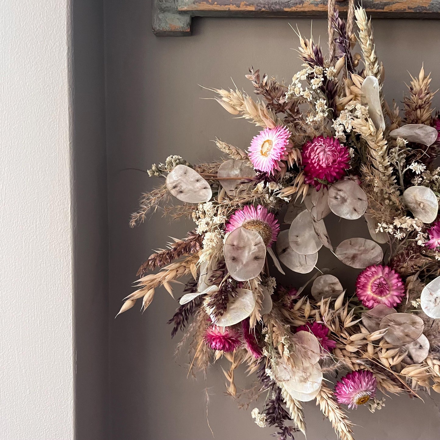 Dried flower wreath | Everlasting flower | Farmhouse style | Farmhouse home | Country living | Winter Wreath | Farmhouse wreath | 22cm
