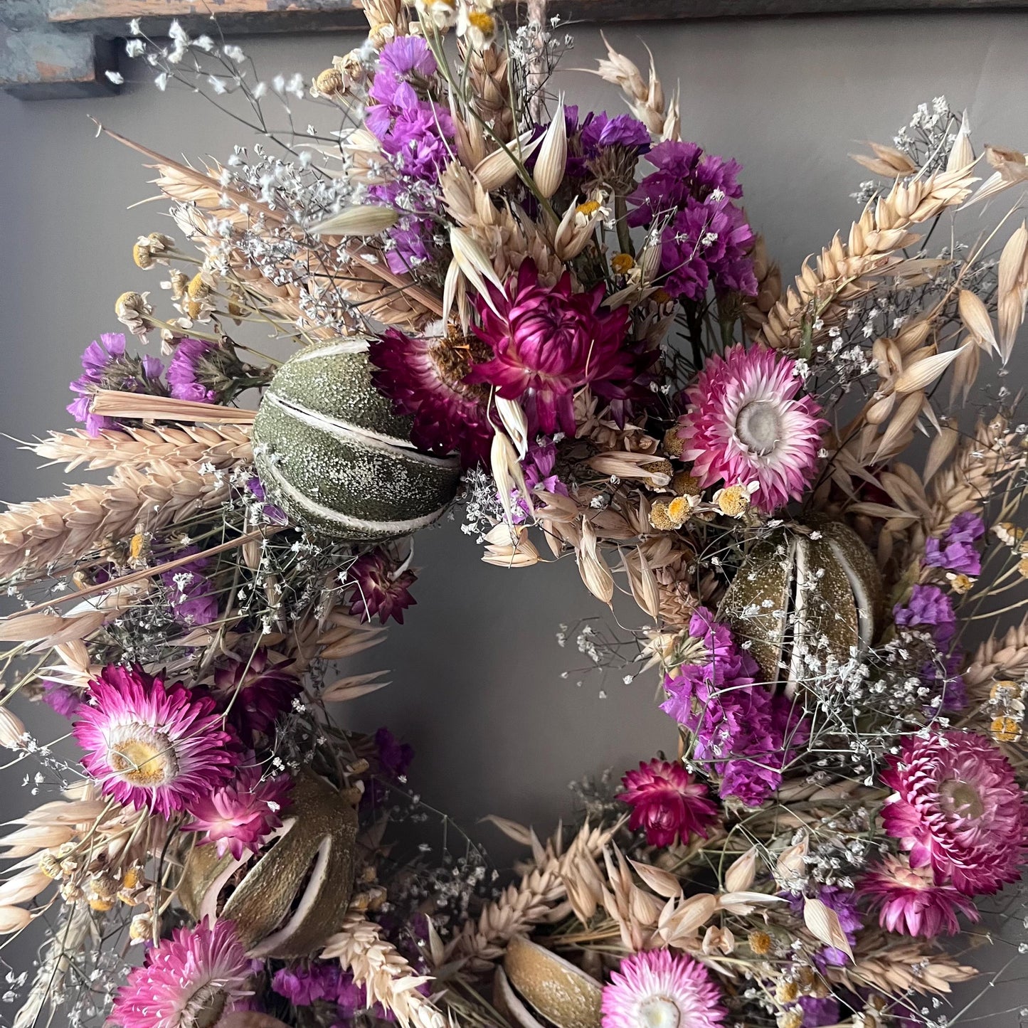 Everlasting flower | Autumn inspired decor | Autumn dried flowers | Small Dried Flower Wreath | Everlastings | Autumnal Home Decor | 25cm