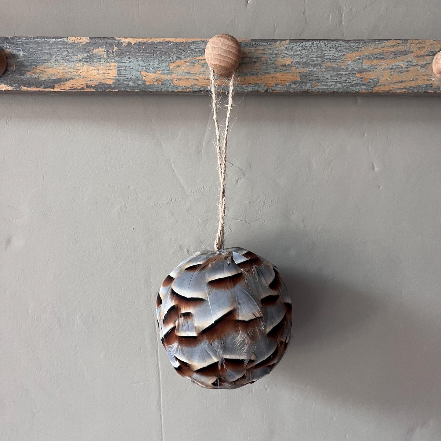 Baubles | Feather baubles | Christmas decorations | Farmhouse Christmas | Tree ornament | Country living | Set of 3