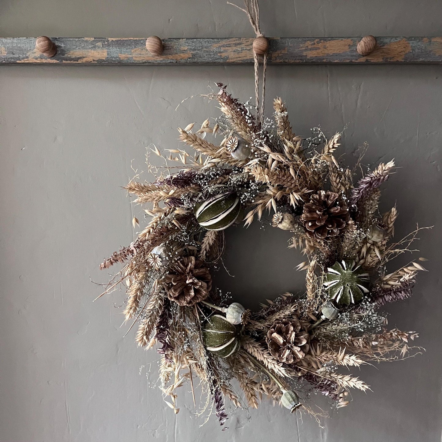 Dried flower wreath making kit | Christmas wreath making | Winter wreath | Make your own | Craft kits | 25cm wreath