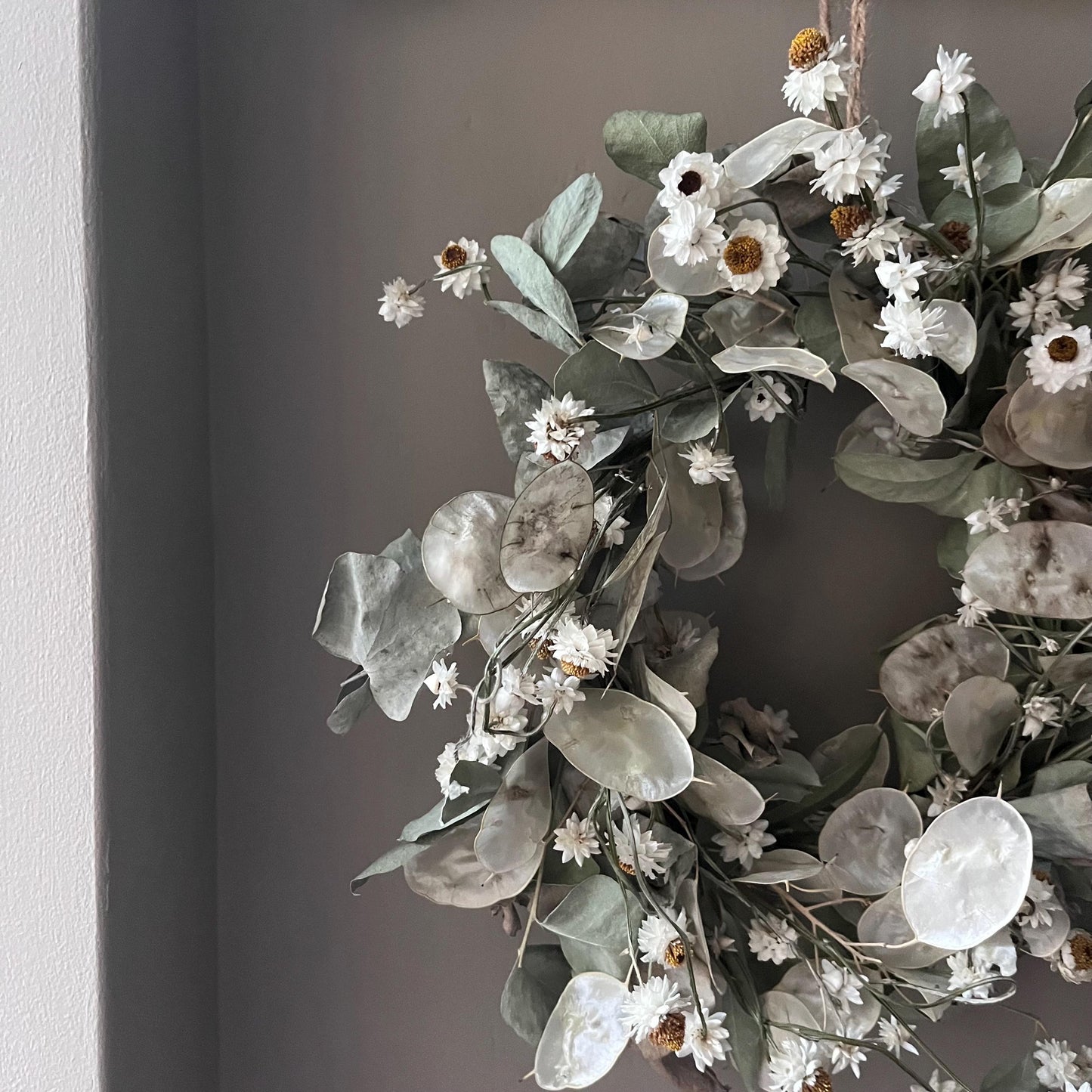 Winter wreath | Winter decorations | Dried flower wreath | Farmhouse Christmas decor | Small wreath | Wall hangings | 25cm