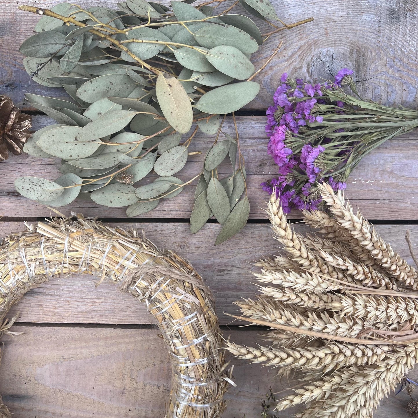 Dried flower wreath making kit | Christmas Wreath making kit | 25cm wreath | Craft kit | DIY kit | Flower craft kit