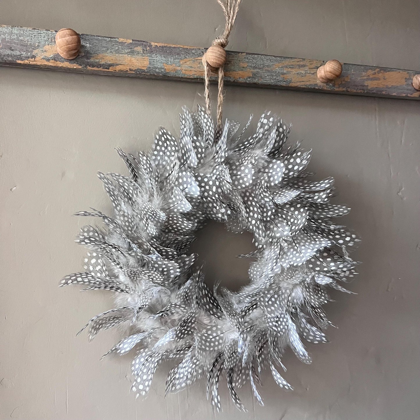 Handcrafted Guinea Fowl Feather Wreath - Farmhouse Decor (20-25cm)