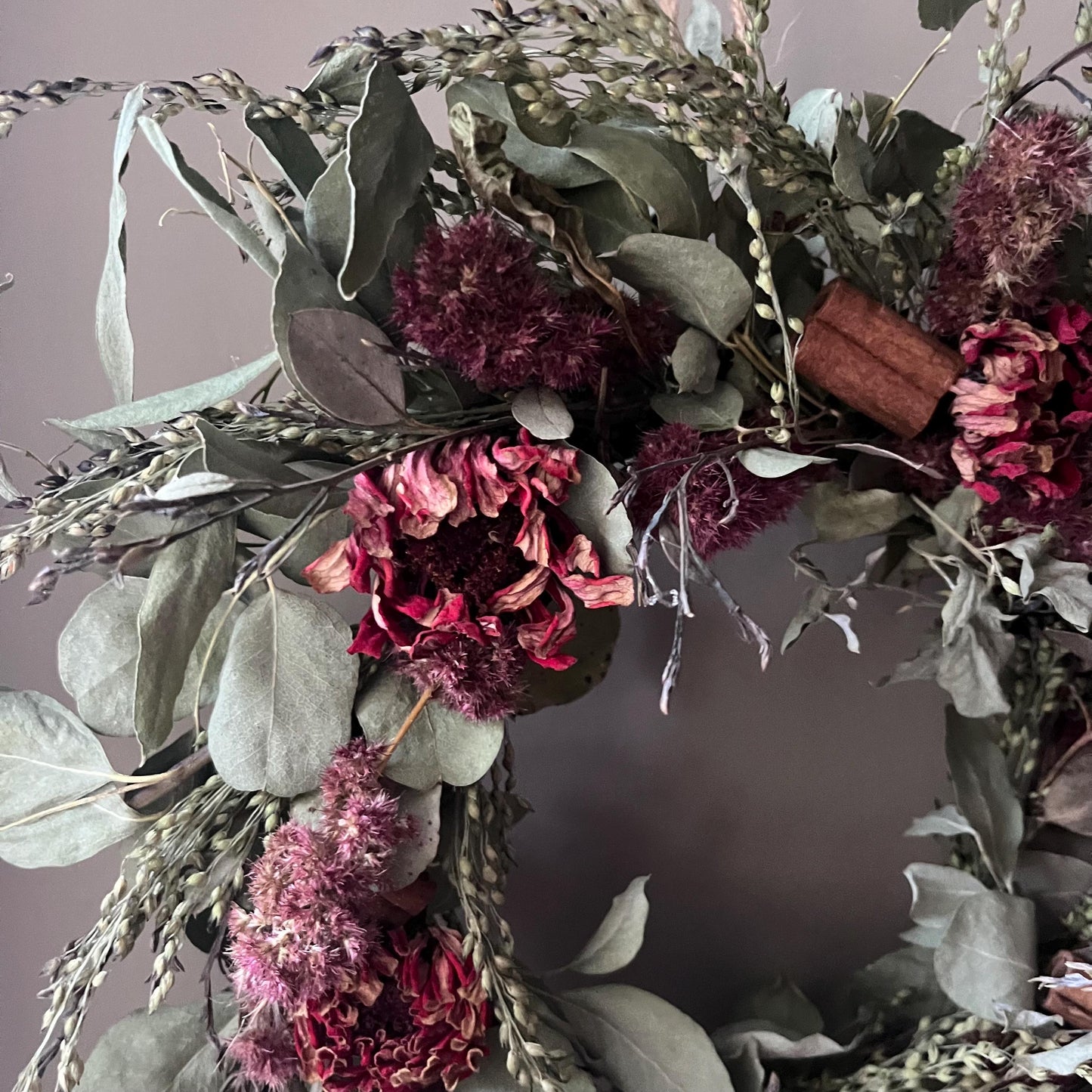 Autumn flower wreath | Dried flowers | Farmhouse home | Country living | Seasonal Front door decor | Autumnal Farmhouse wreath | 25cm