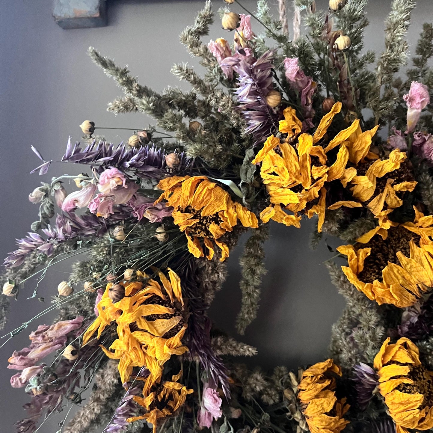 Dried flower wreath | Autumnal Home decor | 25cm
